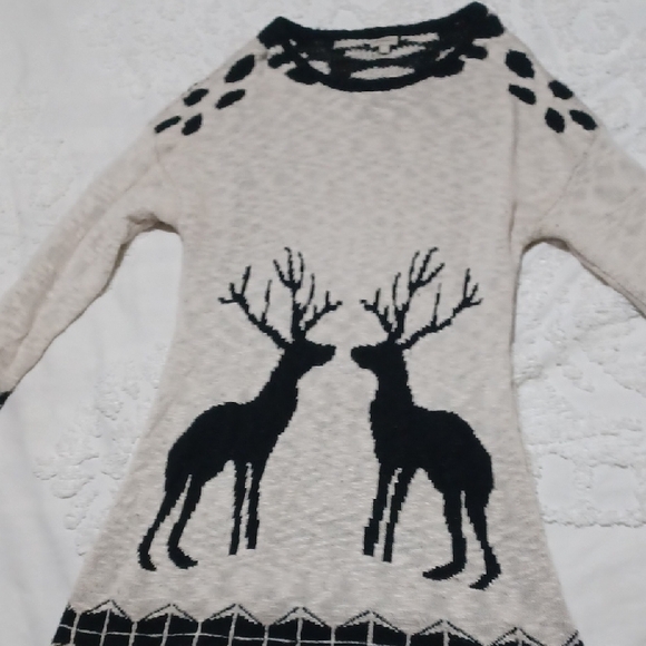 Daniel Cremieux Sweaters - Daniel Cremieux Cream and Black Deer Sweater